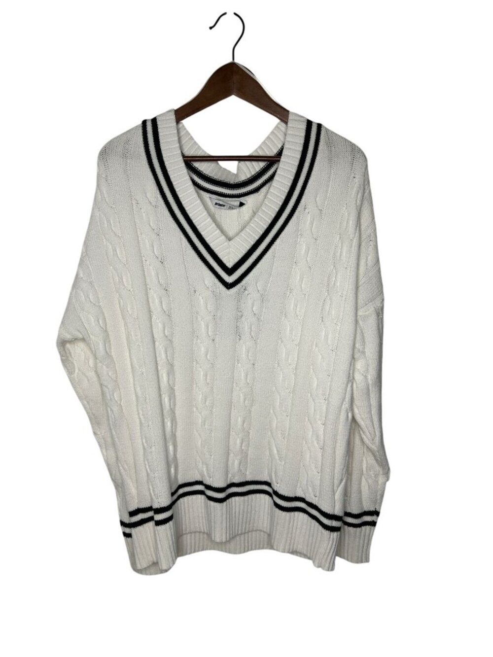 NWT Prince Women's XL White Cable Knit V-Neck Sweater Vintage Style MSRP $65